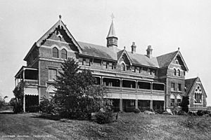 StateLibQld 1 158397 Toowoomba Grammar School, ca. 1902