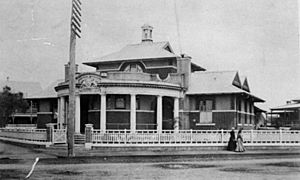 StateLibQld 1 188951 Customs House Building, Mackay ca. 1909