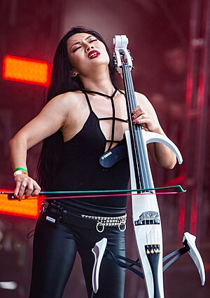 Tina Guo, 2019 (cropped)
