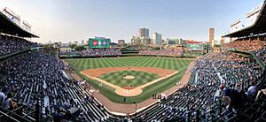Wrigley Field 2018 - 42195054760