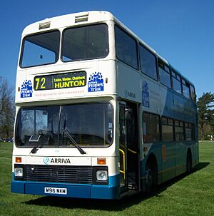 Arriva Kent & Sussex bus 5916 (M916 MKM), M&D 100 (1)