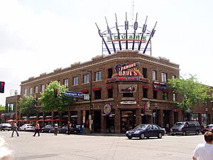 Seven Points (Minnesota), formerly known as Calhoun Square, has been at the center of Uptown since the 1980s.