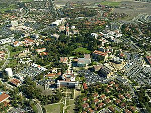 Campus of the University of California, Irvine (aerial view, circa 2006)