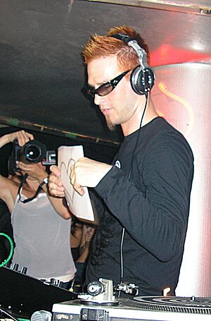 Darude@ElSalvador-port
