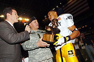 DeSean Jackson receives 2005 Pete Dawkins MVP trophy allamerican12005-01-18