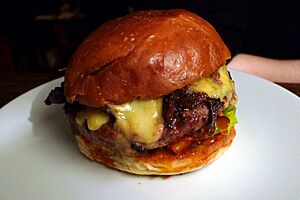 Hamburger - Hawksmoor, Covent Garden, London