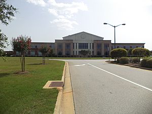 Houston County courthouse in Perry