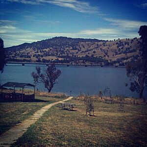 Hume Weir, February 2012
