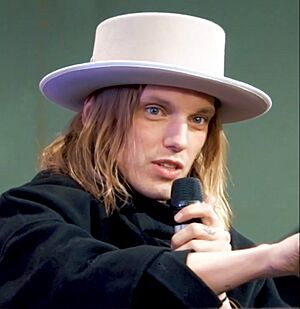 Jamie campbell bower 2022 1 (cropped).jpg