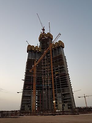 Jeddah Tower Building Progress as of 13-Jul-2016 004