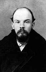Lenin-1895-mugshot