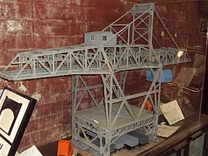 Model crane, Wirral Transport Museum