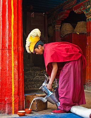 Monk in Tashilhunpo3