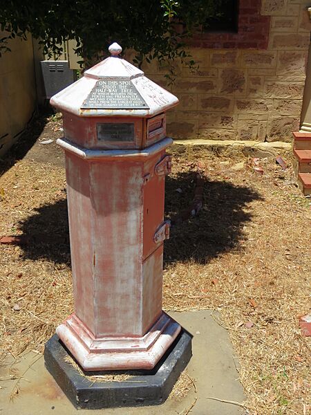 Pillar Box, Claremont, December 2021