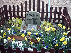 Red Rum's Grave 2004