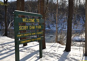 Scoby Dam Park sign