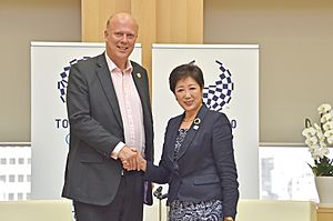 Secretary of State for Transport Chris Grayling call on Tokyo Governor Koike (29373569403)