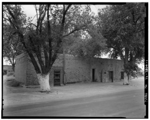South (front) façade and west façade - Old County Jail, San Elizario Plaza, El Paso, El Paso County, TX HABS TEX,71-ELPA,2-1