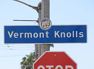 Vermont Knolls city signage at Vermont Avenue and 77th Street
