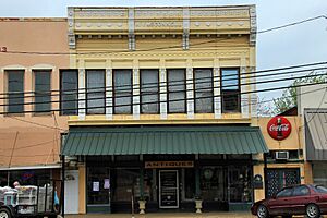W v mcconnell building crockett tx