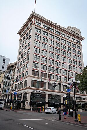 Watts-Robinson Building 1913
