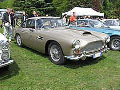 Aston-Martin DB4