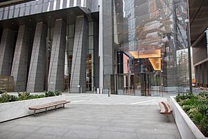 At New York, USA 2017 228