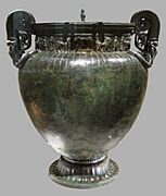 Chatillon-sur-Seine - Musée du Pays chatillonnais - Cratère de Vix - 012 (cropped)