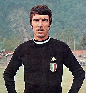 Dino Zoff - 1972 - Juventus FC (cropped).jpg