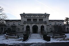 Elstowe Manor, Elkins Estate 01.JPG