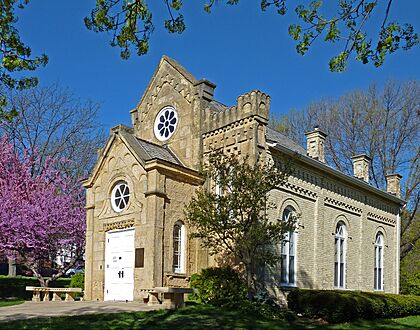 Gates of Heaven Synagogue 2012.jpg