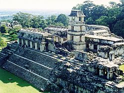 Grosser Tempel in Palenque