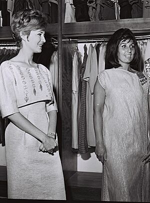 Ilana Rovina with Alma Cogan (1963)