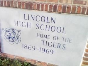 Lincoln tigers