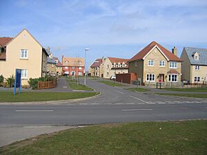 Lower Cambourne scene, Cambs - geograph.org.uk - 51205