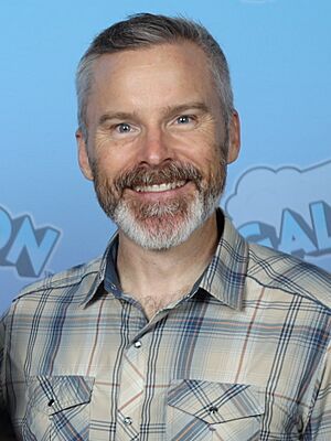 Roger Craig Smith Photo Op GalaxyCon Raleigh 2023.jpg