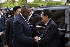 U.S. Secretary of Defense Lloyd Austin greets South Korean President Yoon Suk Yeol for a meeting at the Pentagon, USA on April 27, 2023