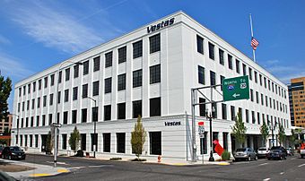 Vestas US headquarters Portland 2012 (ex-Meier and Frank Delivery Depot).jpg