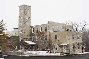 Woolen Mill Grafton Dec09