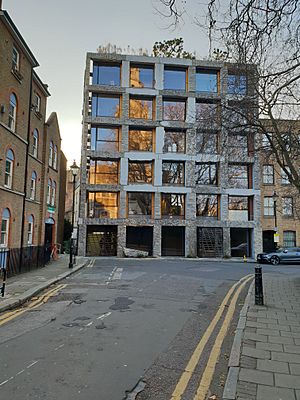 15 Clerkenwell Close, Clerkenwell, London (geograph 6029656)