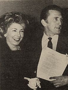 Anne Buydens and her husband Kirk Douglas, 1959