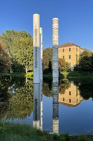 Arnaldo Pomodoro, Triade, Horti Borromaici, Pavia