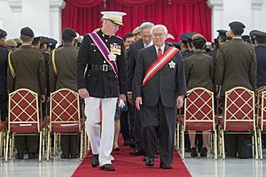 CJCS Attends Shangri-La Dialogue PB383 (34241590173)