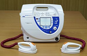 Defibrillator (UOMZ)