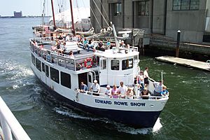 Edward Rowe Snow arriving at Long Wharf, July 2006