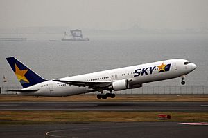 JA767F