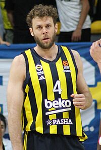 Nicolò Melli 4 Fenerbahçe Basketbol EuroLeague 20241015 (3) (cropped)