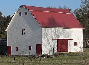 Rinne Farm barn from SE 1