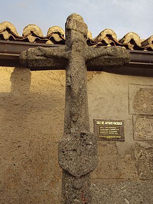 Cross of Via Crucis in San Miguel de Corneja