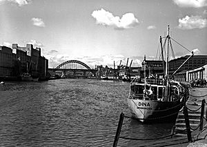 The Quayside, Newcastle upon Tyne, 1961 (15657916212)